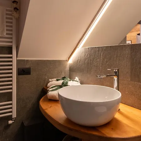 - Accesso Con Codice Курмайор